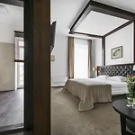 Hotel Amberton Cozy