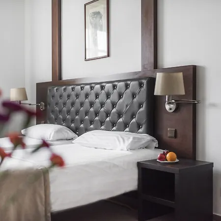 فندق Amberton Cozy 4*