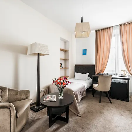 Amberton Cozy فندق