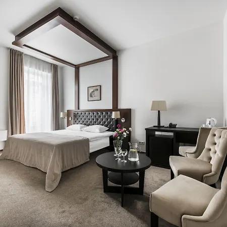 Hotel Amberton Cozy 4*