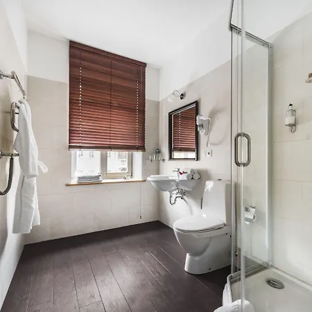Amberton Cozy 4* Kowno