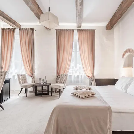 Amberton Cozy 4*
