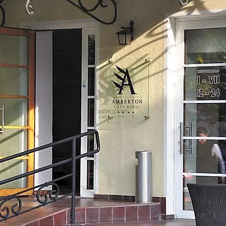 酒店 考纳斯安伯顿舒适酒店