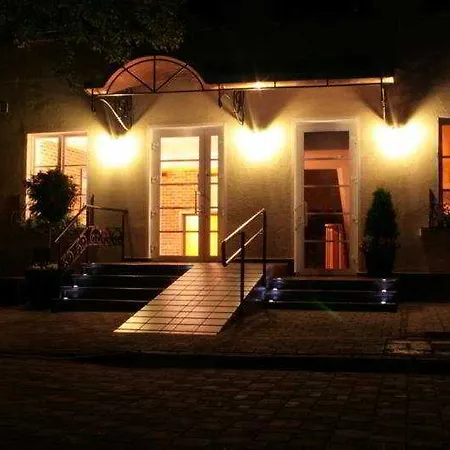 Amberton Cozy Hotel 4*