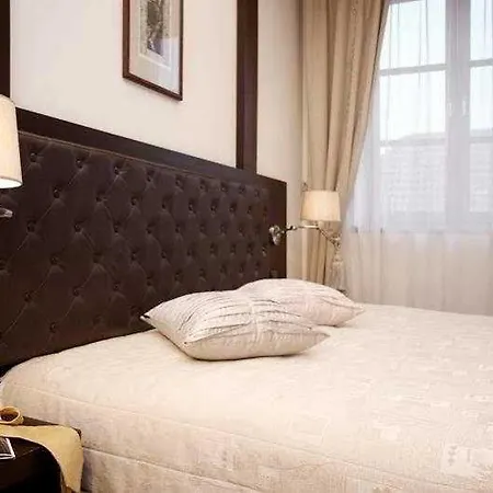 Amberton Cozy Hotel