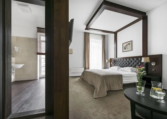 מלון Amberton Cozy