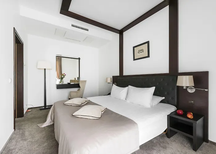 Amberton Cozy מלון 4*