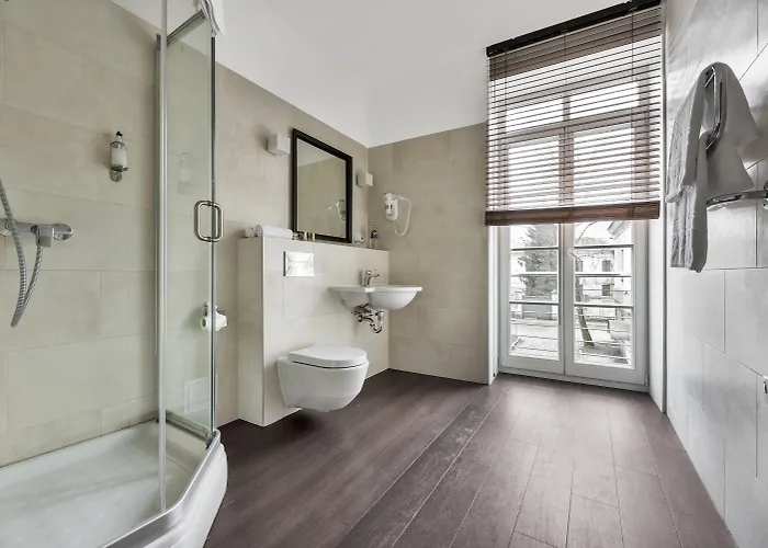 Amberton Cozy מלון