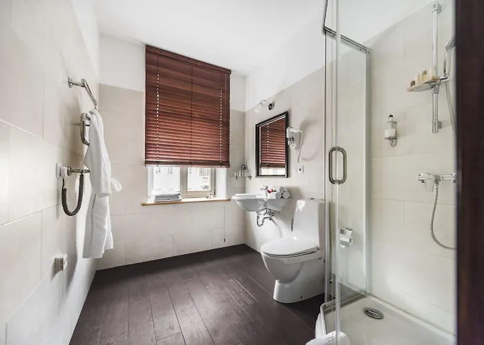 Amberton Cozy 4* קובנה