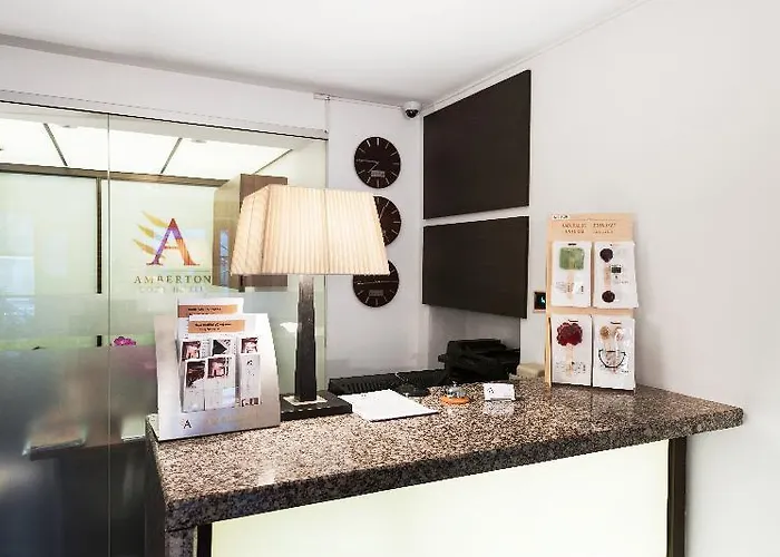 Amberton Cozy מלון