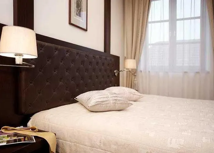 Amberton Cozy מלון